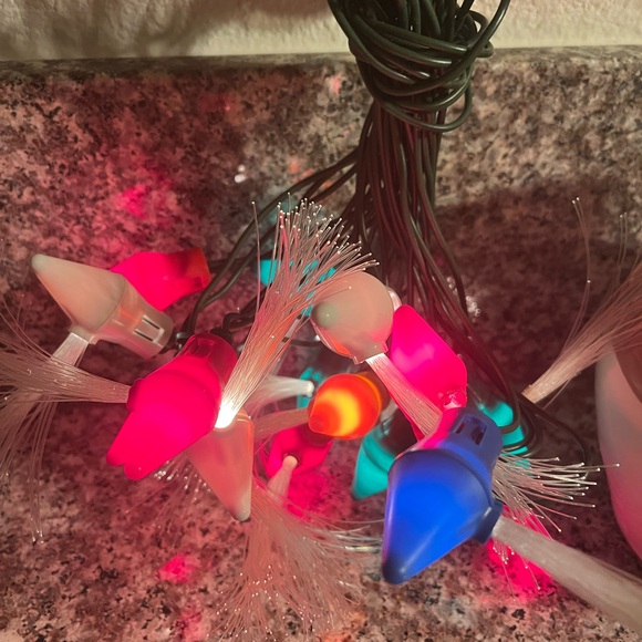 Vintage Christmas lights that work see pictures and a dainty glass Xmas ornament - Picture 9 of 11